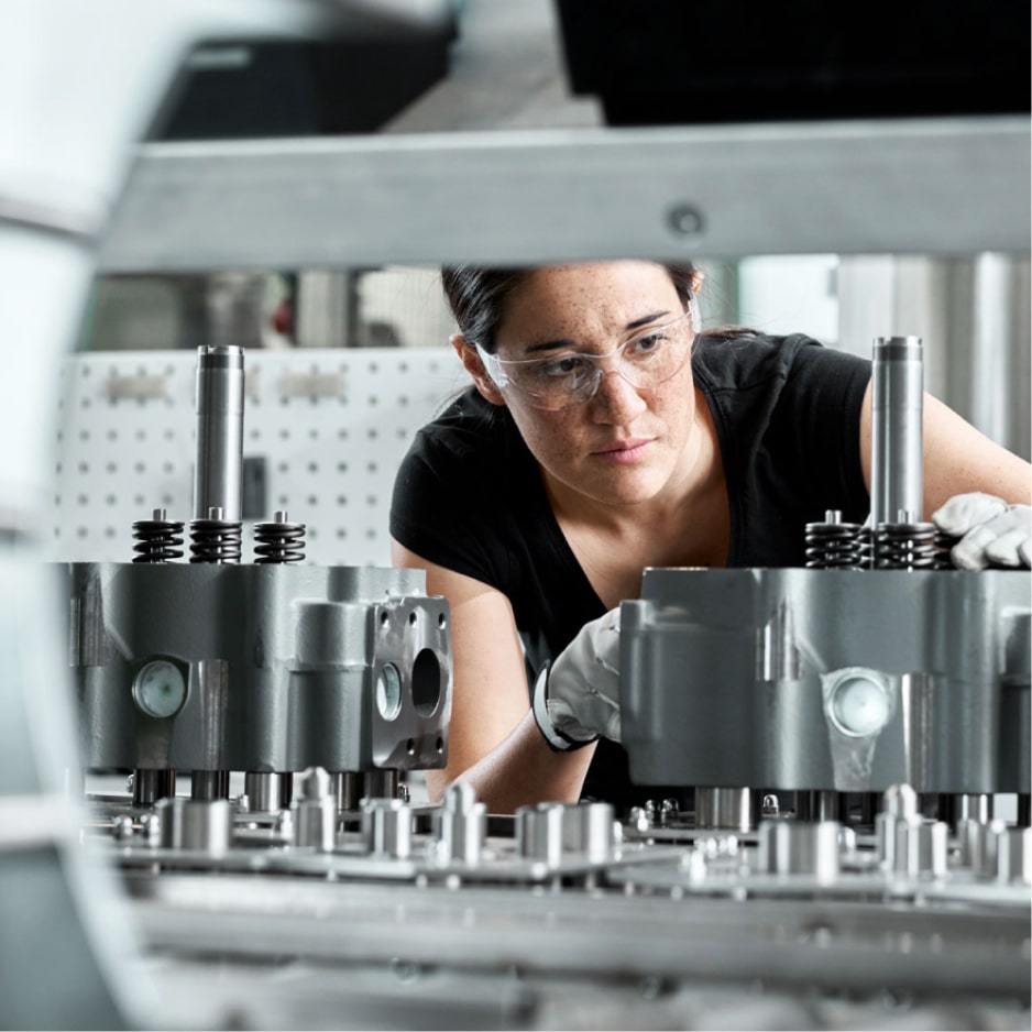 Woman working in a lab